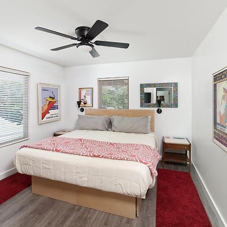 Folly Vacation Perfect Purple Palace Apt C Folly Beach Εξωτερικό φωτογραφία